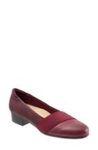 Women's Trotters Melinda Loafer .5 M - Red