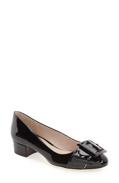 Women's Louise Et Cie 'brianna' Buckle Toe Pump M - Black