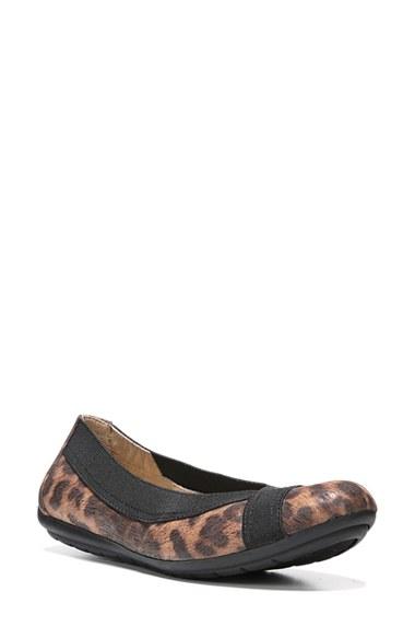 Women's Naturalizer 'uphold' Ballet Flat