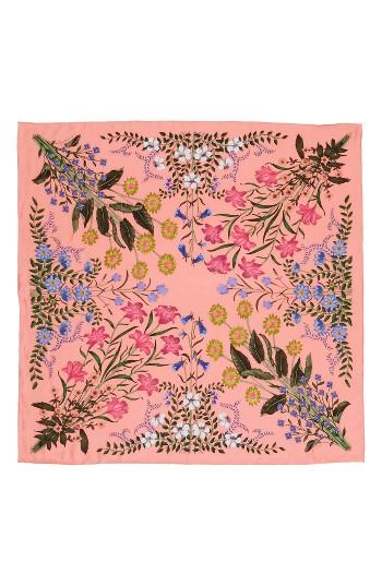 Women's Gucci New Flora Foulard Scarf, Size - Red