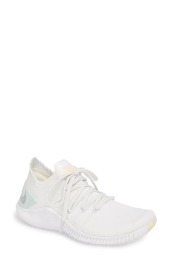 Women's Nike Free Tr Flyknit 3 Rise Training Shoe .5 M - White