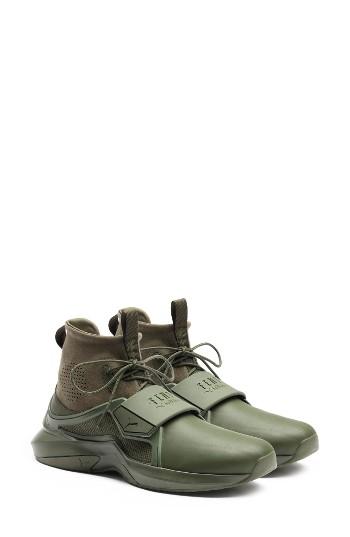 Women's Fenty Puma By Rihanna Trainer Sneaker .5 - Green
