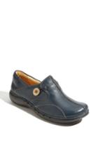 Women's Clarks Unstructured 'un. Loop' Slip-on .5 M - Blue