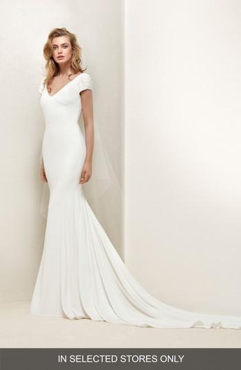 Women's Pronovias Dralan Beaded Sleeve Crepe & Tulle Mermaid Gown, Size In Store Only - Ivory