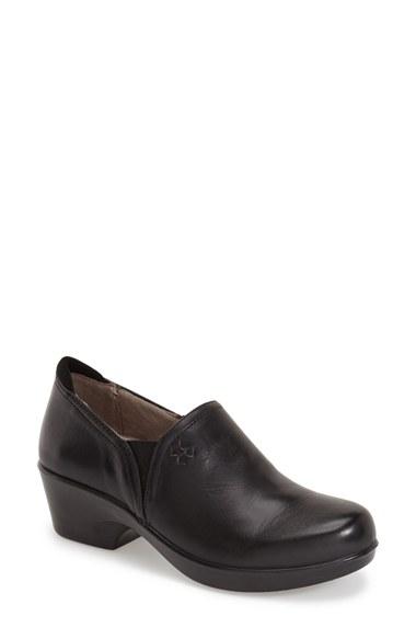 Women's Naturalizer 'freeda' Professional Clog M - Black
