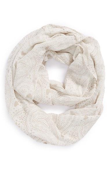 Tildon Paisley Hearts Scarf Womens White One Size