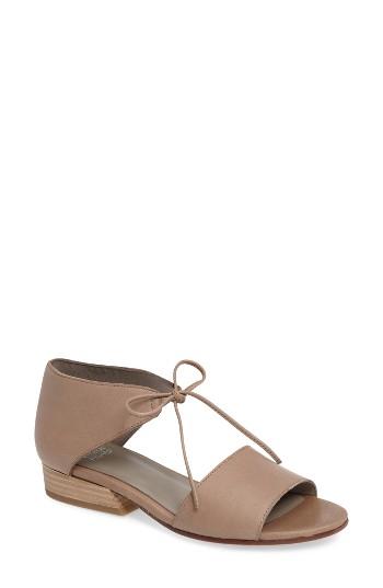 Women's Eileen Fisher Ely Sandal .5 M - Brown