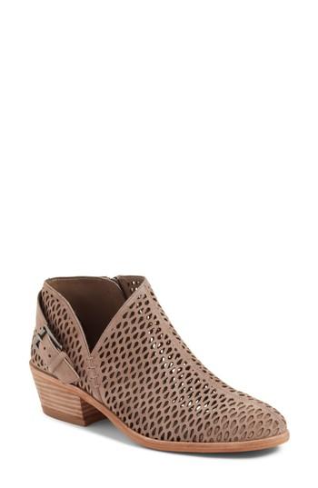 Women's Vince Camuto Phandra Bootie M - Beige