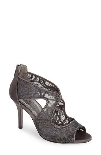 Women's Adrianna Papell Arissa Lace Sandal .5 M - Grey