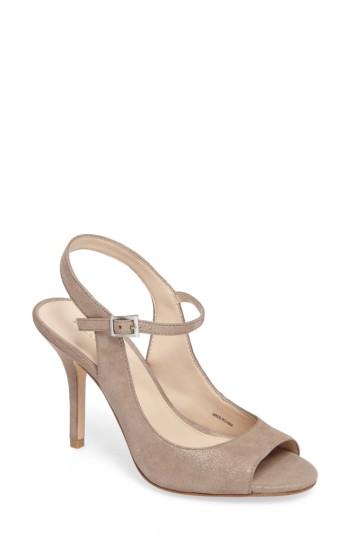 Women's Pelle Moda Kinsey Sandal M - Beige
