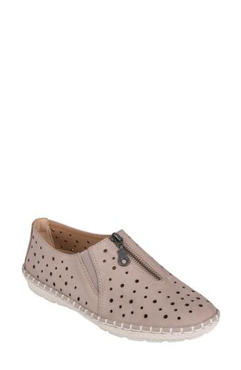 Women's Earth Callisto Perforated Zip Moccasin M - Beige