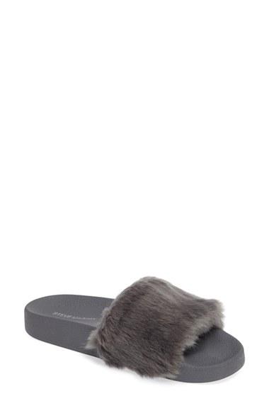 Women's Steve Madden Softey Slide M - Grey