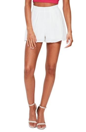 Women's Missguided Floaty Pleat Shorts Us / 12 Uk - Ivory