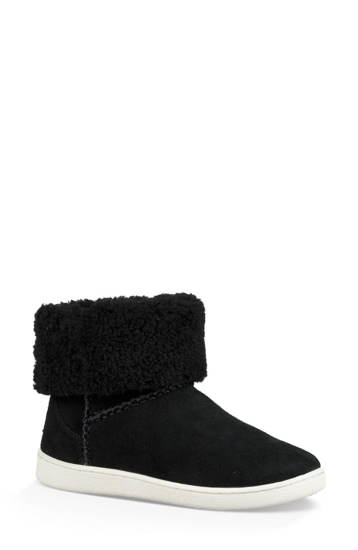 Women's Ugg Mika Classic Genuine Shearling Sneaker .5 M - Black
