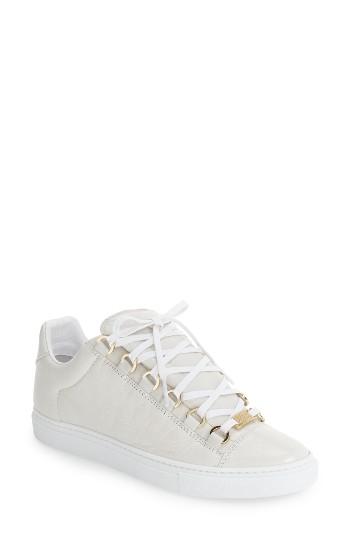 Women's Balenciaga Low Top Sneaker Us / 35eu - White