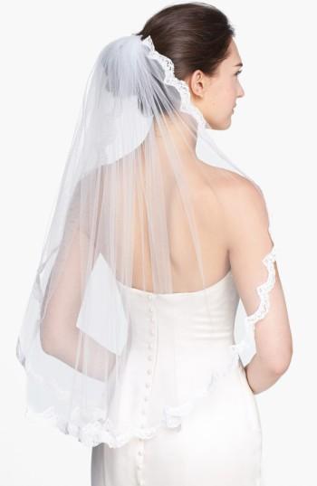 Wedding Belles New York 'lola' Lace Border Veil, Size - White