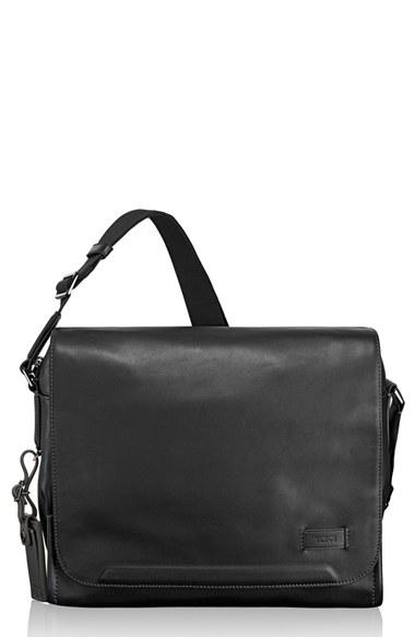 Men's Tumi 'arrive - Davenport' Messenger Bag -