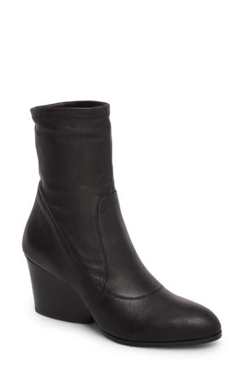 Women's Donald J Pliner Pandra Bootie .5 M - Black