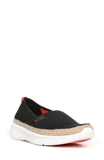 Women's Bzees Wander Slip-on Sneaker