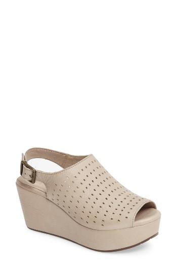 Women's Chocolat Blu Wala Perforated Wedge Sandal M - Beige