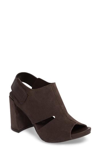 Women's Pedro Garcia Yan Block Heel Sandal .5us / 35.5eu - Brown