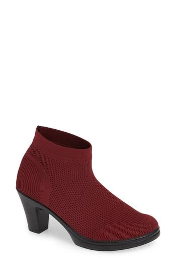 Women's Bernie Mev. Doll Bootie Us / 38eu - Burgundy