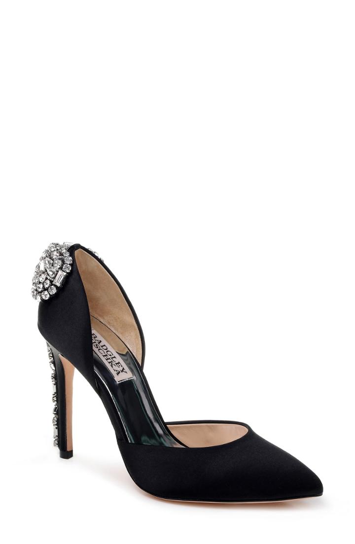 Women's Badgley Mischka Parker Pump M - Black