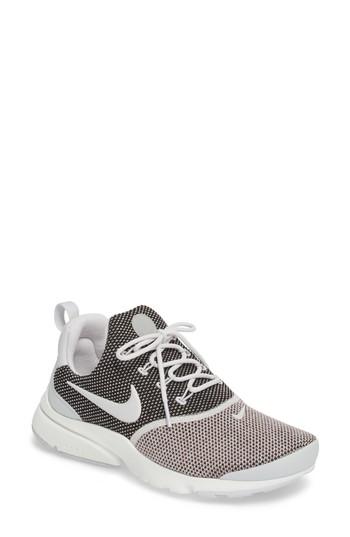 Women's Nike Presto Fly Sneaker .5 M - Pink