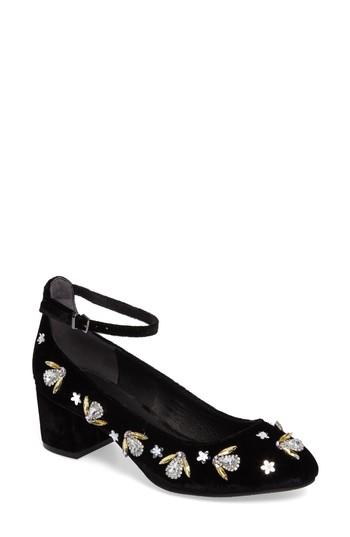 Women's Kenneth Cole New York Thalia 3 Bee Embellished Pump .5 M - Black