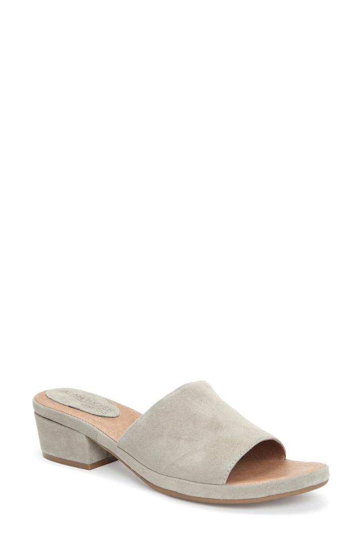 Women's Adam Tucker Yolo Sandal M - Grey