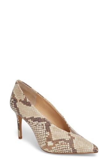 Women's Vince Camuto Ankia Suede Pump .5 M - Beige