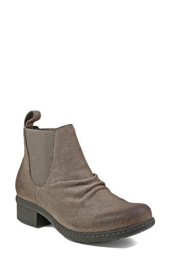 Women's Bogs Auburn Waterproof Chelsea Boot .5 M - Beige