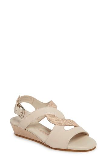 Women's Amalfi By Rangoni Morosa Wedge Sandal Ss - Beige