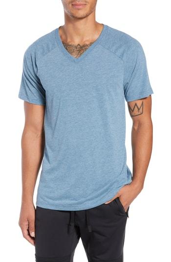 Men's Alo Triumph Raglan V-neck T-shirt - Blue