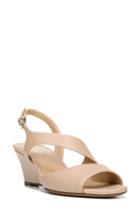 Women's Naturalizer Tonya Wedge Sandal M - Beige