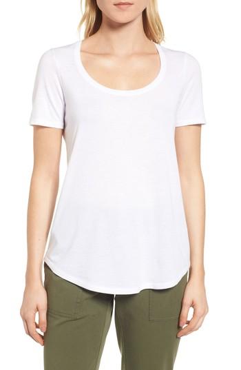 Women's Nordstrom Signature Scoop Neck Tee