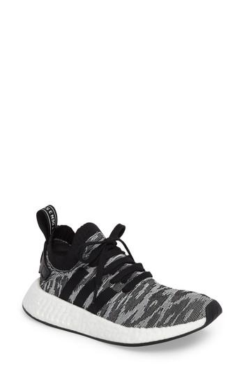 Women's Adidas Nmd R2 Primeknit Athletic Shoe .5 Women's / 5.5 Men's M - Black