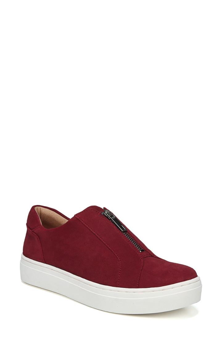 Women's Naturalizer Cyan Slip-on Sneaker .5 M - Red