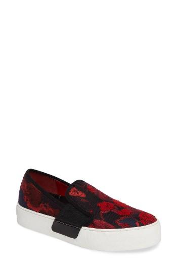 Women's 1.state Waylan Slip-on Sneaker .5 M - Red