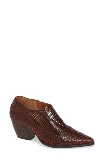 Women's Matisse Vigo Woven Bootie M - Brown