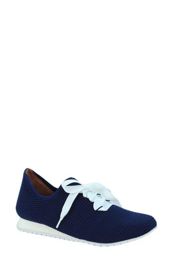 Women's L'amour Des Pieds Taimah Sneaker .5 M - Blue