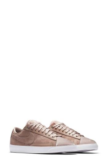 Women's Nike Blazer Low Lx Sneaker M - Pink