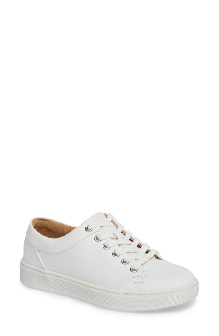 Women's Sofft Sanders Sneaker .5 M - White