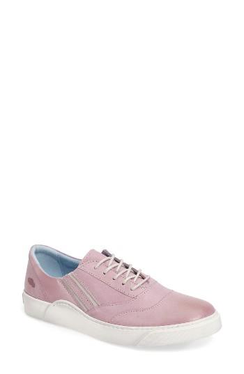 Women's Cloud Irina Sneaker .5-6us / 36eu - Pink