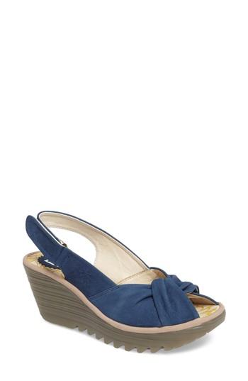 Women's Fly London Yata Sandal .5-8us / 38eu - Blue