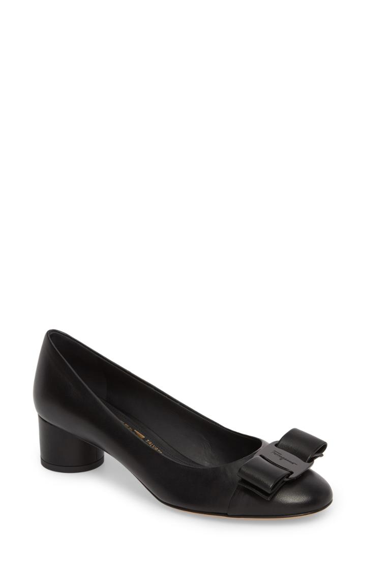 Women's Salvatore Ferragamo Ivrea Bow Pump .5 B - Black