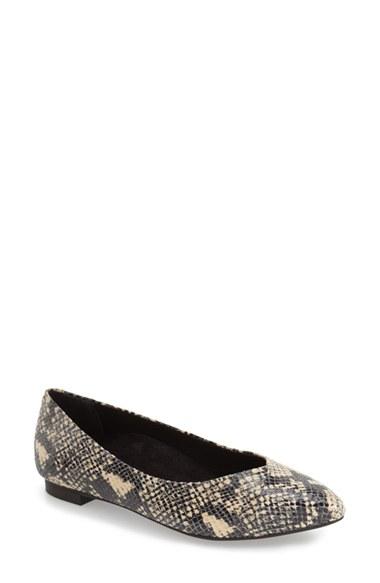 Women's Vionic 'caballo' Pointy Toe Flat .5 M - Grey