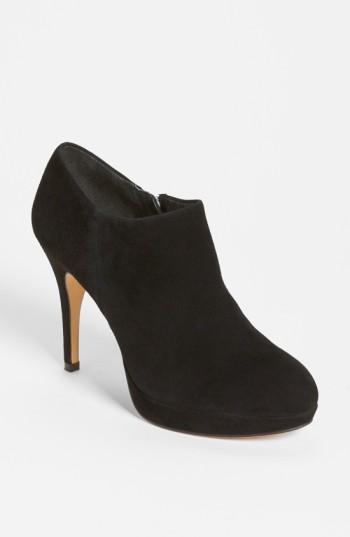 Women's Vince Camuto 'elvin' Bootie .5 M - Black