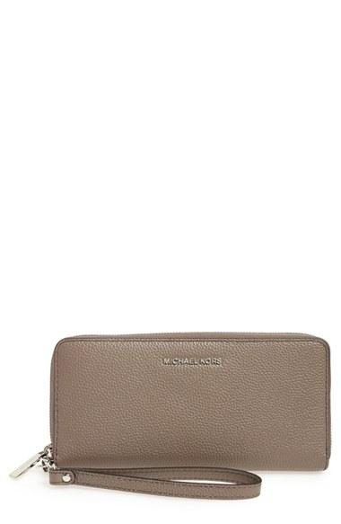 Women's Michael Michael Kors 'mercer' Leather Continental Wallet - Beige