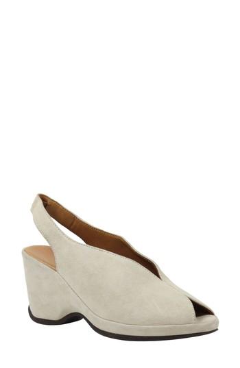Women's L'amour Des Pieds Odetta Slingback Wedge .5 M - Beige